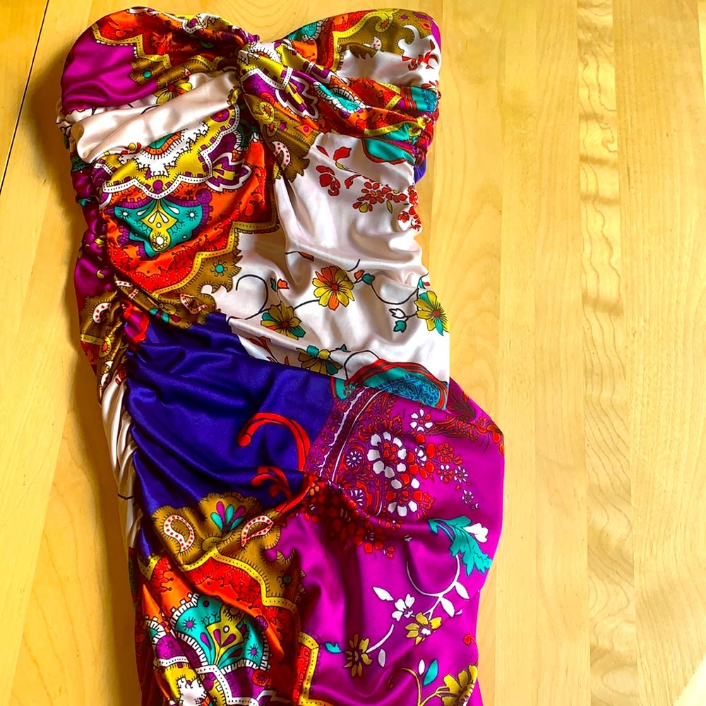 Excellent condition paisley strapless dress